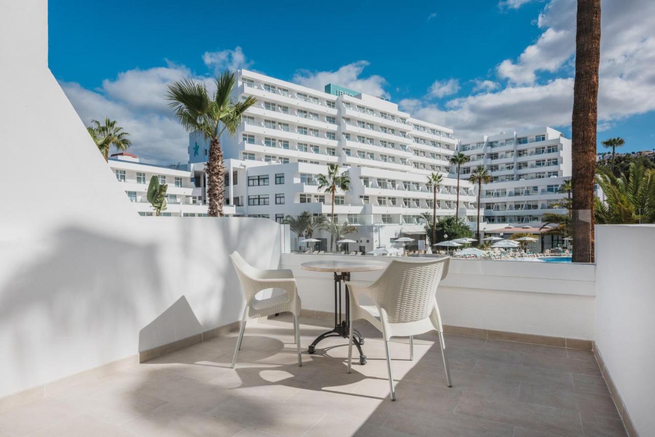 อิเบโรสตาร์ ลาส ดาเลียส Hotel Costa Adeje  ภายนอก รูปภาพ